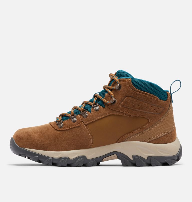 Light Brown Columbia Newton Ridge™ Plus II Suede Waterproof Men's Hiking Boots | ZEO1544ML