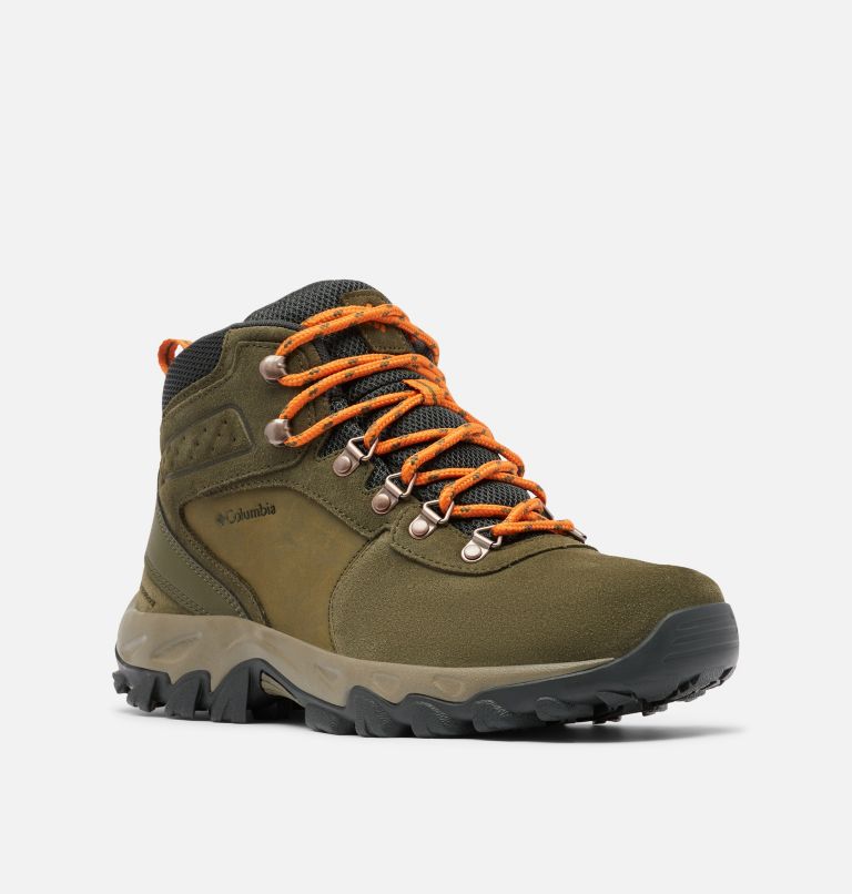 Light Orange Columbia Newton Ridge™ Plus II Suede Waterproof Men's Hiking Boots | WGT5922RA